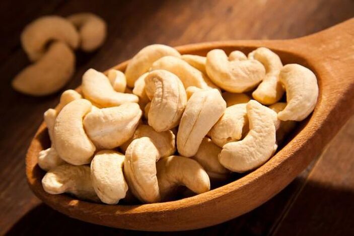 Cashews Increase Testosterone Levels Due To Its High Zinc Content